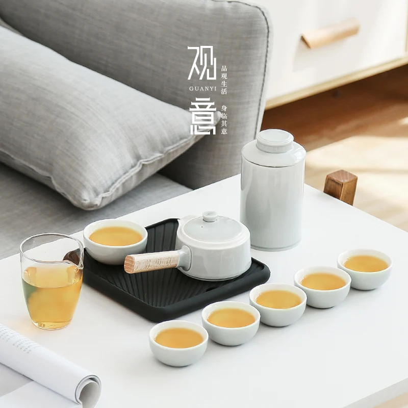 White Tea Set Display Porcelain Charms Ceramic Teapot and Cup Set Portable Gift Set Tetera Porcelana Teaware Sets BG50TS
White Tea Set Display Porcelain Charms Ceramic Teapot and Cup Set Portable Gift Set Tetera Porcelana Teaware Sets BG50TS
