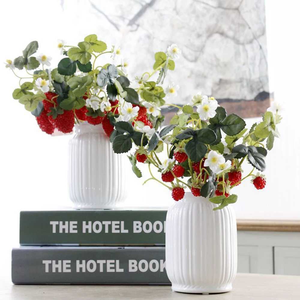 2/4 Heads Artificial Strawberry Fruit Christmas Berry Potted Plants Flower Branch Bouquet Wedding Home Decor Photo Props
2/4 Heads Artificial Strawberry Fruit Christmas Berry Potted Plants Flower Branch Bouquet Wedding Home Decor Photo Props