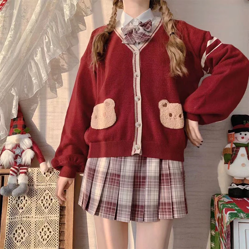 Свитер Kawaii Jk, кардиган, пальто, свободная модная Милая Красная кофта в японском стиле колледжа, Женская весенне-осенняя верхняя одежда с милым медведем
Свитер Kawaii Jk, кардиган, пальто, свободная модная Милая Красная кофта в японском стиле колледжа, Женская весенне-осенняя верхняя одежда с милым медведем