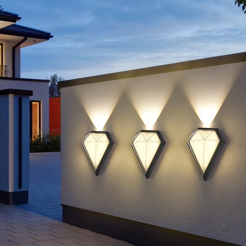 12W Outdoor Waterproof IP65 Diamond LED Wall Light Porch Garden Wall Lamps & Indoor Bedroom Living Room Decoration Lighting Lamp 
12W Outdoor Waterproof IP65 Diamond LED Wall Light Porch Garden Wall Lamps & Indoor Bedroom Living Room Decoration Lighting Lamp