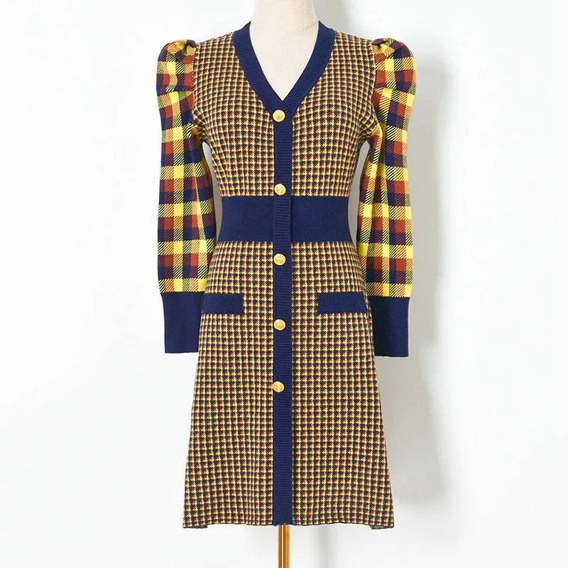 Vintage Contrast Plaid Knitting Dress Women Fashion V Neck Single Breasted Long Sleeve Dress 2021 A Line Short Sweater Dress
Vintage Contrast Plaid Knitting Dress Women Fashion V Neck Single Breasted Long Sleeve Dress 2021 A Line Short Sweater Dress