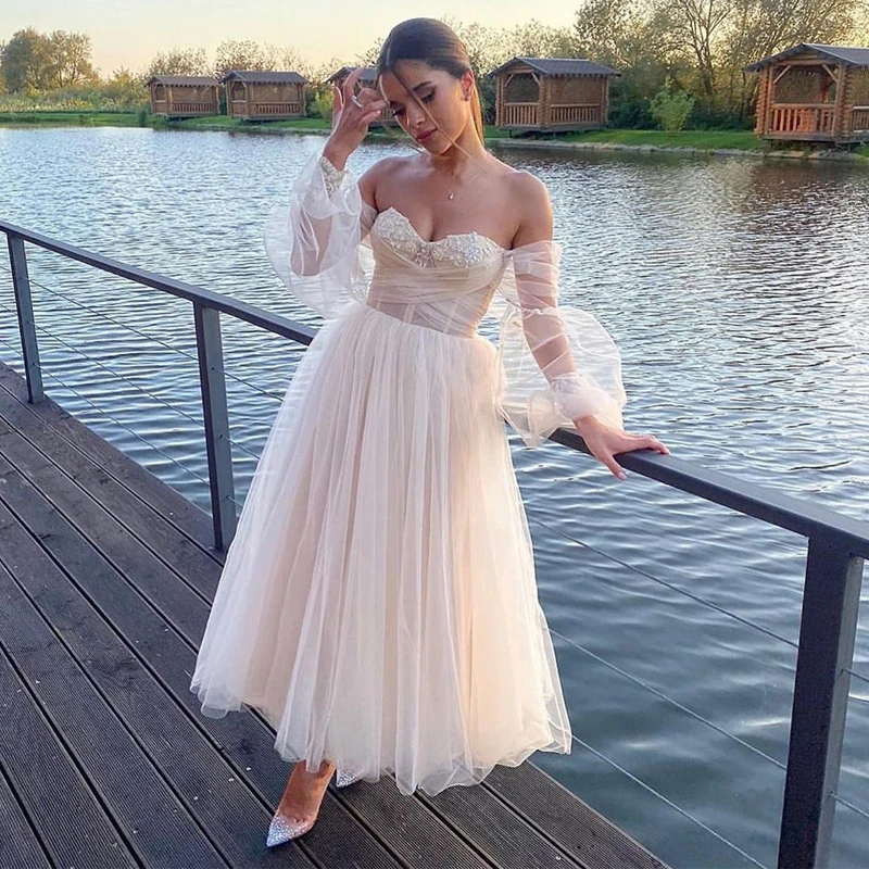 Boho Tulle Wedding dress 2022 Short Bridal Gowns Plus Size Sweetheart Puff Sleeve Robes de mariée For Women Sexy платье 
Boho Tulle Wedding dress 2022 Short Bridal Gowns Plus Size Sweetheart Puff Sleeve Robes de mariée For Women Sexy платье