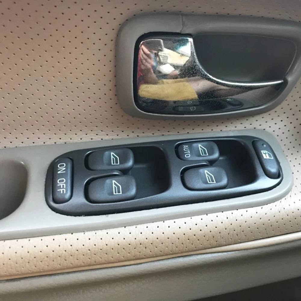 Главный переключатель переднего левого электрического стекла для Volvo V70 S70 XC70 1998-2000 8638452
Главный переключатель переднего левого электрического стекла для Volvo V70 S70 XC70 1998-2000 8638452