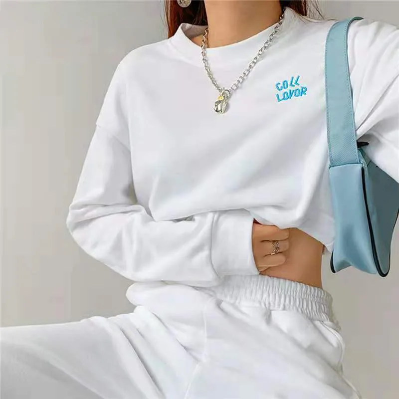 Autumn And Winter New 2PCS Women Sportswear Letter Embroidery Long-Sleeved Pullover + Girls Loose Elastic Waist Casual Trousers
Autumn And Winter New 2PCS Women Sportswear Letter Embroidery Long-Sleeved Pullover + Girls Loose Elastic Waist Casual Trousers