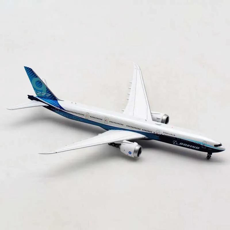N779XW 19CM 1/400 Scale 777 B777-9x LH4160 Prototype Airlines Plane Model Diecast & Toy Alloy Lading Gear Aircraft Collectible
N779XW 19CM 1/400 Scale 777 B777-9x LH4160 Prototype Airlines Plane Model Diecast & Toy Alloy Lading Gear Aircraft Collectible