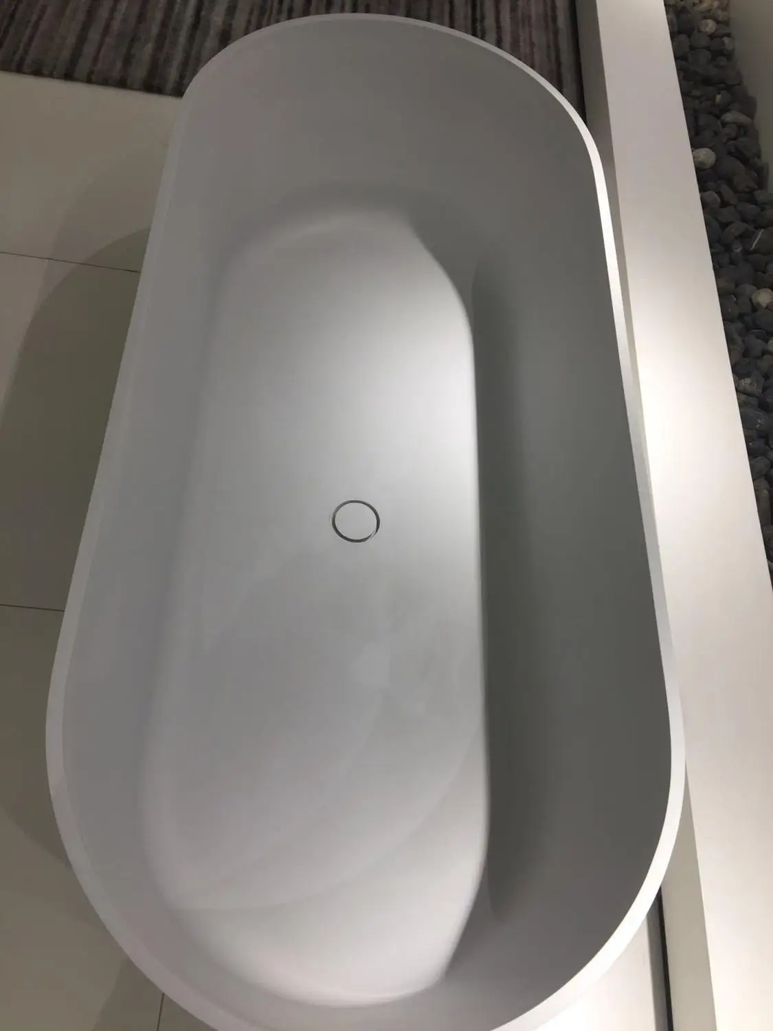 1700 X 750 X 550 MM Bathroom Solid Surface Stone Bathtub Corian Soaking Freestanding Tub 65160A
1700 X 750 X 550 MM Bathroom Solid Surface Stone Bathtub Corian Soaking Freestanding Tub 65160A