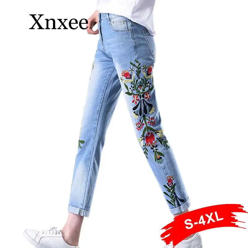 Summer Floral Embroidery Ankle Length Jeans Women Light Blue Denim Pants High Waist Straight Jeans elegant blue flower
Summer Floral Embroidery Ankle Length Jeans Women Light Blue Denim Pants High Waist Straight Jeans elegant blue flower