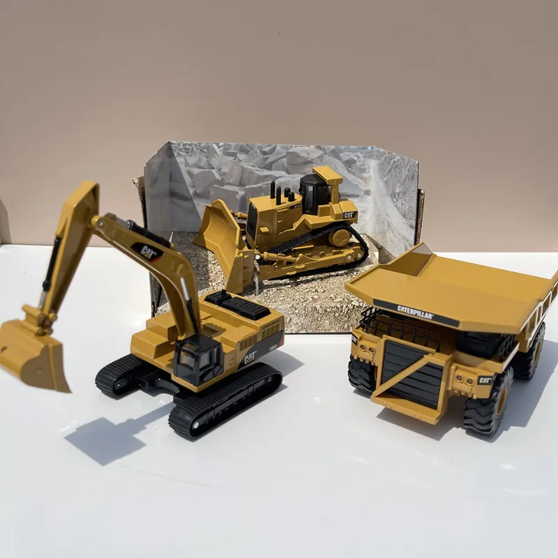 1:101 CAT Diecast Model Caterpillars Excavator Vehicle CAT Engineering Truck Model Toys Excavator Model Dump Truck Bulldozer Toy
1:101 CAT Diecast Model Caterpillars Excavator Vehicle CAT Engineering Truck Model Toys Excavator Model Dump Truck Bulldozer Toy