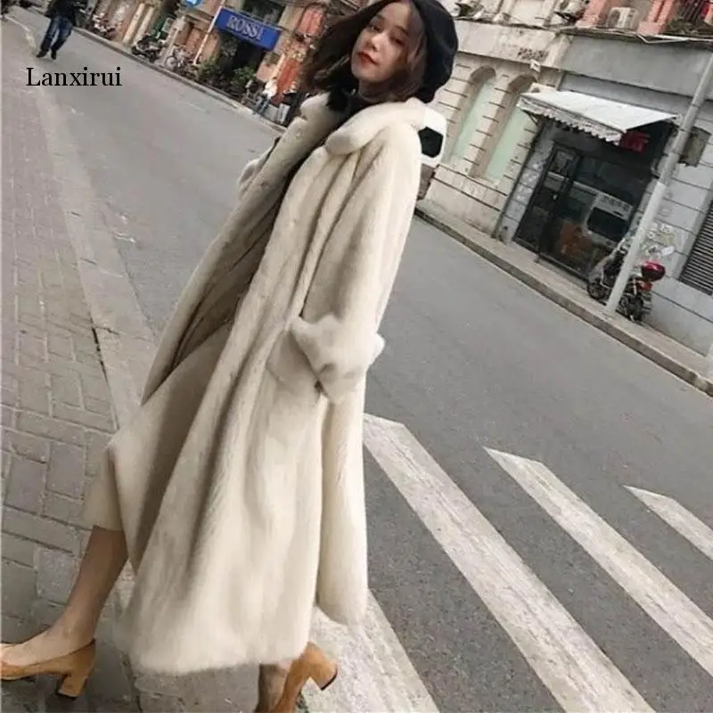 winter new fur Outerwear female fashion solid color long fur coat high-end warm Mink fur jacket coat Women Parka
winter new fur Outerwear female fashion solid color long fur coat high-end warm Mink fur jacket coat Women Parka