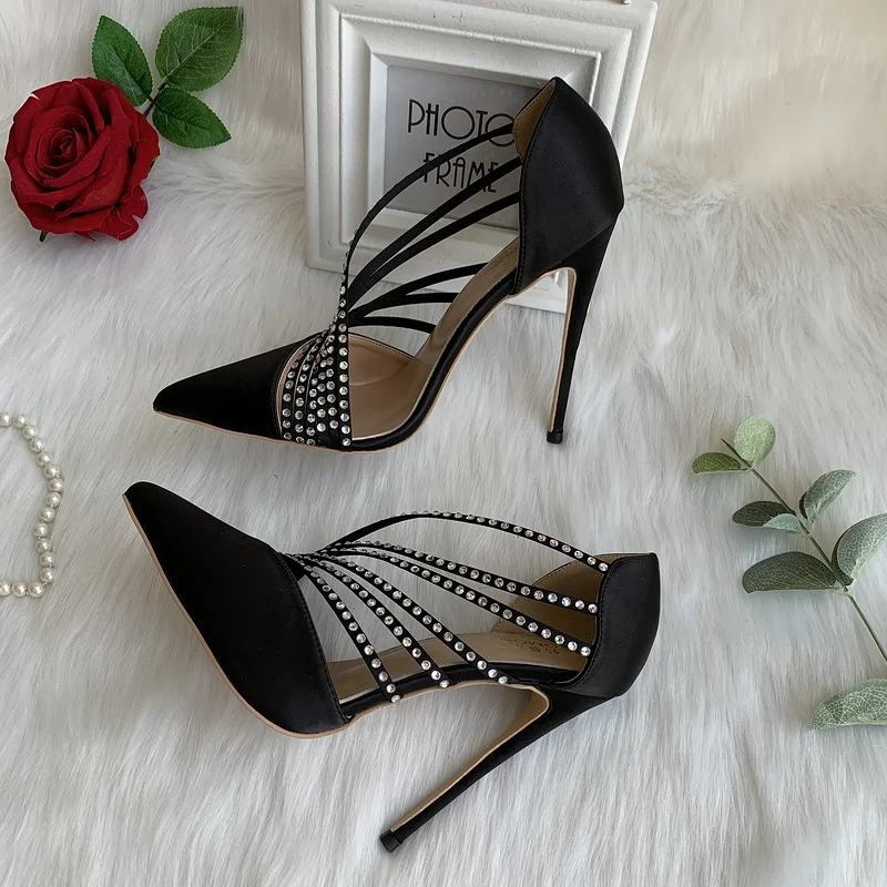 High Heels Bling Bling Crystal Wedding Shoes Black Pointed Toe Suede Dress Pumps Big Size 34-45 Women Sandals
High Heels Bling Bling Crystal Wedding Shoes Black Pointed Toe Suede Dress Pumps Big Size 34-45 Women Sandals