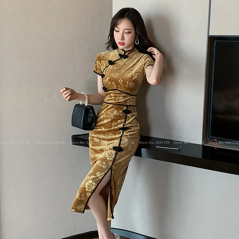 Women Elegant Chinese Style Velvet Qipao Dress Fashion Lady Slim Sexy Cheongsam Party Evening Dresses Oriental Vintage Vestidos
Women Elegant Chinese Style Velvet Qipao Dress Fashion Lady Slim Sexy Cheongsam Party Evening Dresses Oriental Vintage Vestidos