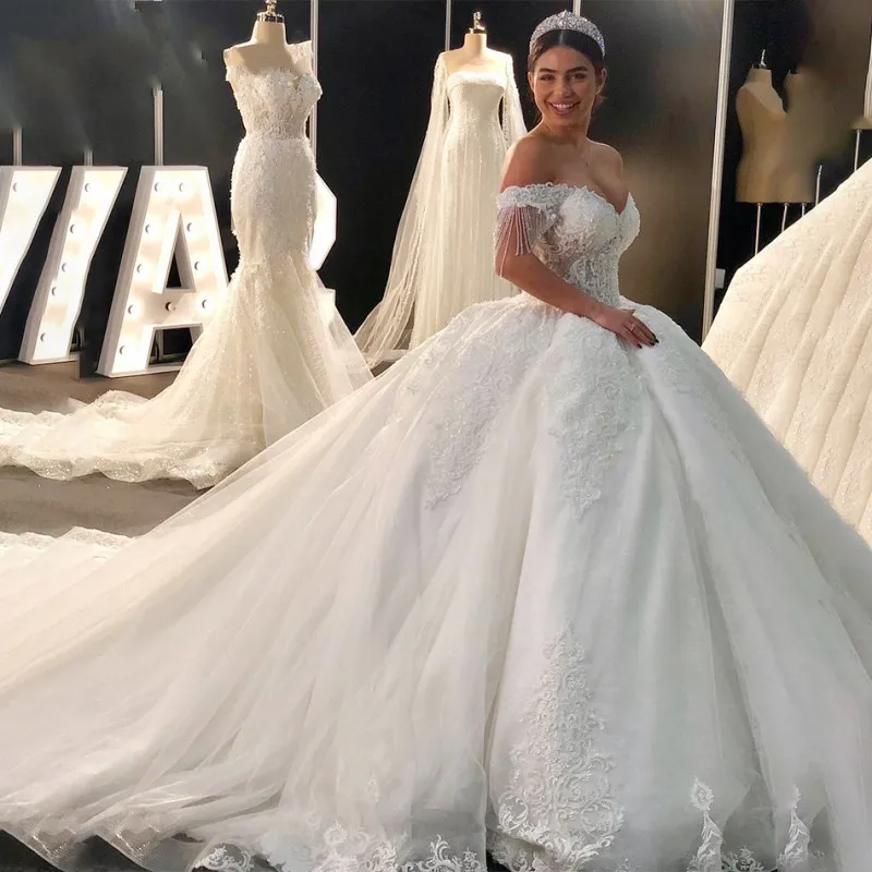 Fashion Sweetheart Royal Train Ball Gown Wedding Dress 2021 Luxury Beaded Off the Shoulder Princess Bridal Gowns Robe De Mariee
Fashion Sweetheart Royal Train Ball Gown Wedding Dress 2021 Luxury Beaded Off the Shoulder Princess Bridal Gowns Robe De Mariee