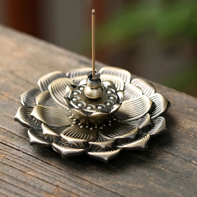 New 1PC Alloy Incense Burner Stick Holder Plate Buddhism Lotus Censer Bronze Nasturtium Incense Burner
New 1PC Alloy Incense Burner Stick Holder Plate Buddhism Lotus Censer Bronze Nasturtium Incense Burner
