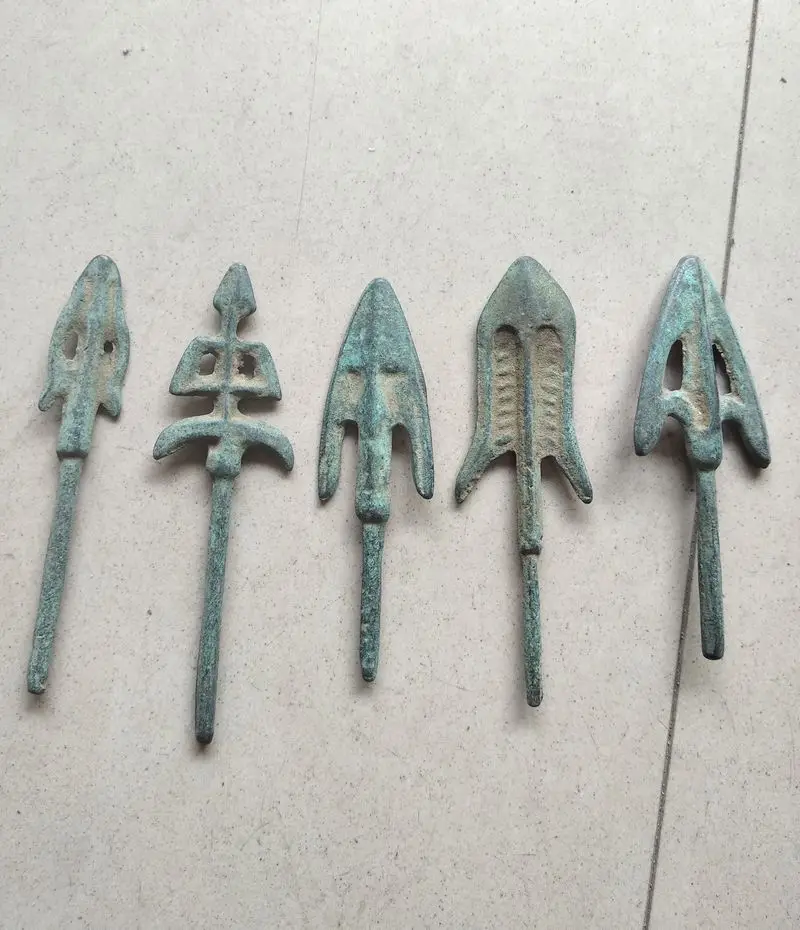 5 Pieces Vintage spear model lance Ancient model archaic men working Tool mould by bronze
5 Pieces Vintage spear model lance Ancient model archaic men working Tool mould by bronze