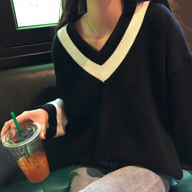 Chic Harajuku Vintage Preppy Style Sweater Women Autumn New Korean Fashion Loose Simple V-Neck Casual Pull Oversize Femme DD2402
Chic Harajuku Vintage Preppy Style Sweater Women Autumn New Korean Fashion Loose Simple V-Neck Casual Pull Oversize Femme DD2402