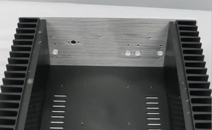 New 2610 Full Aluminum Class A Power Amplifier Chassis hifi DIY box with heatsink
New 2610 Full Aluminum Class A Power Amplifier Chassis hifi DIY box with heatsink