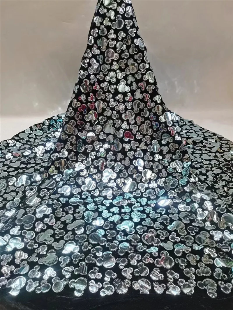 Fashion sequins lace fabric high quality african french lace fabirc 5yards velvet fabric for nigerian party dress JRB-591916
Fashion sequins lace fabric high quality african french lace fabirc 5yards velvet fabric for nigerian party dress JRB-591916