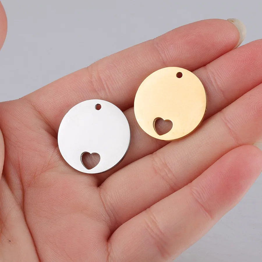 50Pcs 20MM Steel Color Stainless steel Pendant Round Shape with Heart Charms for DIY Women Jewelry Making Wholesale
50Pcs 20MM Steel Color Stainless steel Pendant Round Shape with Heart Charms for DIY Women Jewelry Making Wholesale