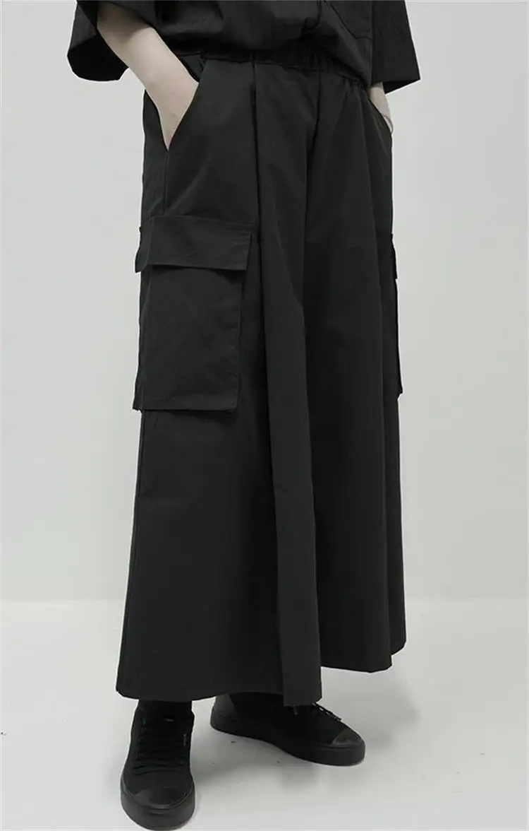 Big size couple's dark black big pocket Wide Leg Pants Capris men's pants summer thin casual pants men's pants
Big size couple's dark black big pocket Wide Leg Pants Capris men's pants summer thin casual pants men's pants