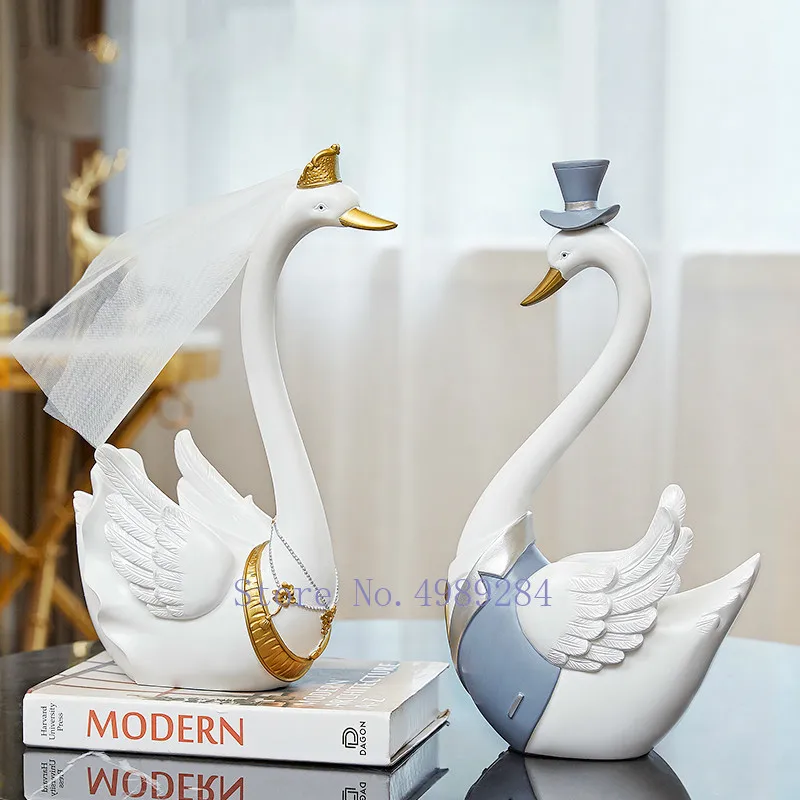 Creativity Swan Simulation Animal Bird Animal Sculpture Couple Wedding Gifts Wedding Decoration Modern Home Decoration Ornaments
Creativity Swan Simulation Animal Bird Animal Sculpture Couple Wedding Gifts Wedding Decoration Modern Home Decoration Ornaments