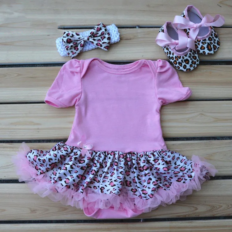 Summer Leopard Zebra baby girls cotton bodysuit tutu skirt +flower headband + shoes 3pcs/set toddler girl kids romper clothing
Summer Leopard Zebra baby girls cotton bodysuit tutu skirt +flower headband + shoes 3pcs/set toddler girl kids romper clothing