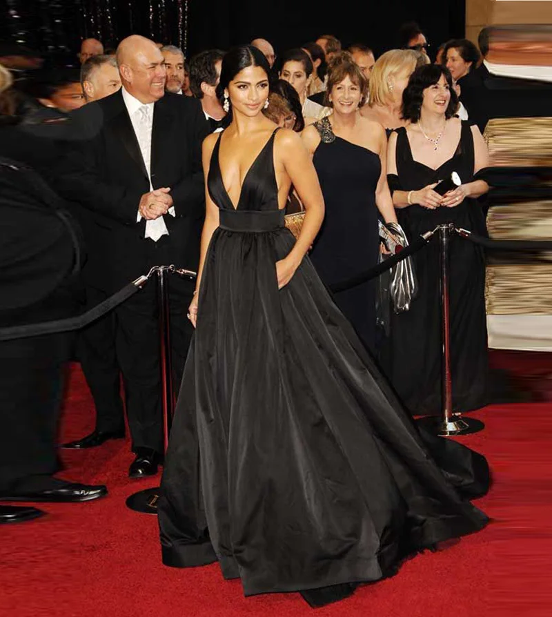 Vestido Longo Camila Alves Red Carpet Black Sexy Backless Spaghetti Long Formal Party with Packets Mother of the Bride Dresses
Vestido Longo Camila Alves Red Carpet Black Sexy Backless Spaghetti Long Formal Party with Packets Mother of the Bride Dresses