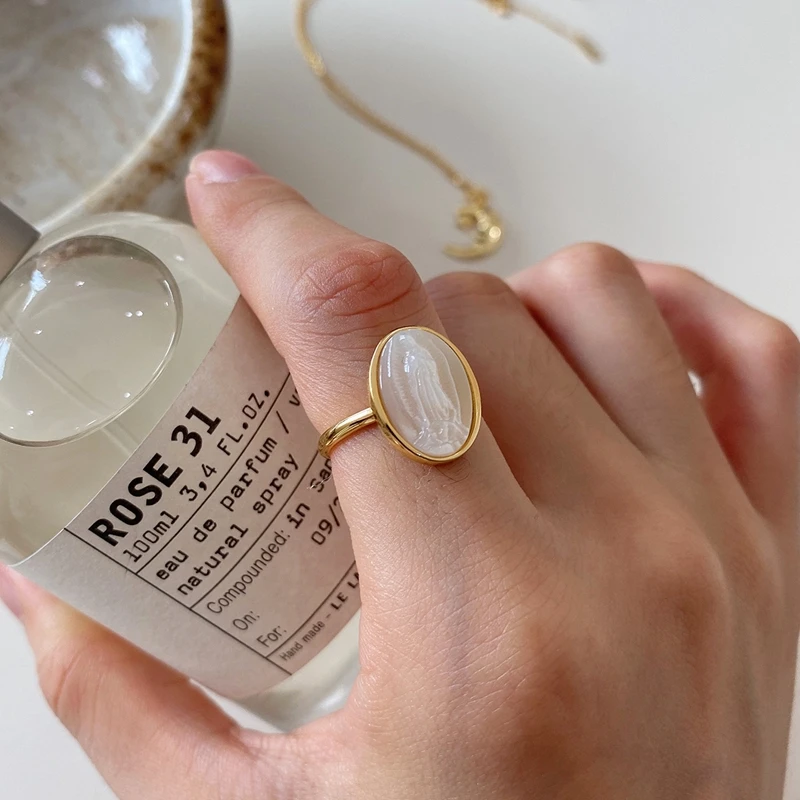 Silvology 925 Sterling Silver Natural Shell Maria Rings Original Oval Creative Cute Designers Rings for Women Festival Jewelry
Silvology 925 Sterling Silver Natural Shell Maria Rings Original Oval Creative Cute Designers Rings for Women Festival Jewelry