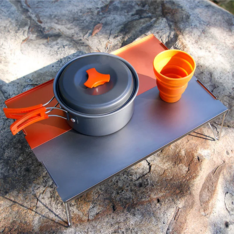 Outdoor Ultralight Portable Aluminum Folding Table Climbing Camping Table Mini Dining Table Tea
Outdoor Ultralight Portable Aluminum Folding Table Climbing Camping Table Mini Dining Table Tea