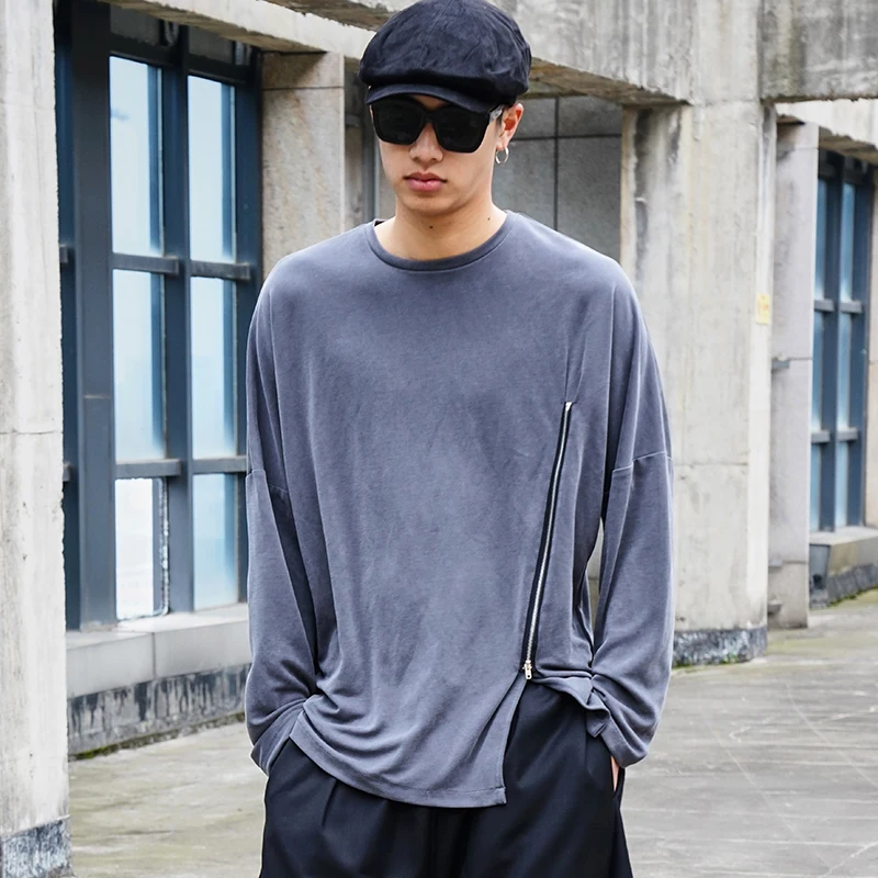 Men's new Yamamoto style classic simple zipper design fashion trend casual loose long sleeve T-shirt
Men's new Yamamoto style classic simple zipper design fashion trend casual loose long sleeve T-shirt
