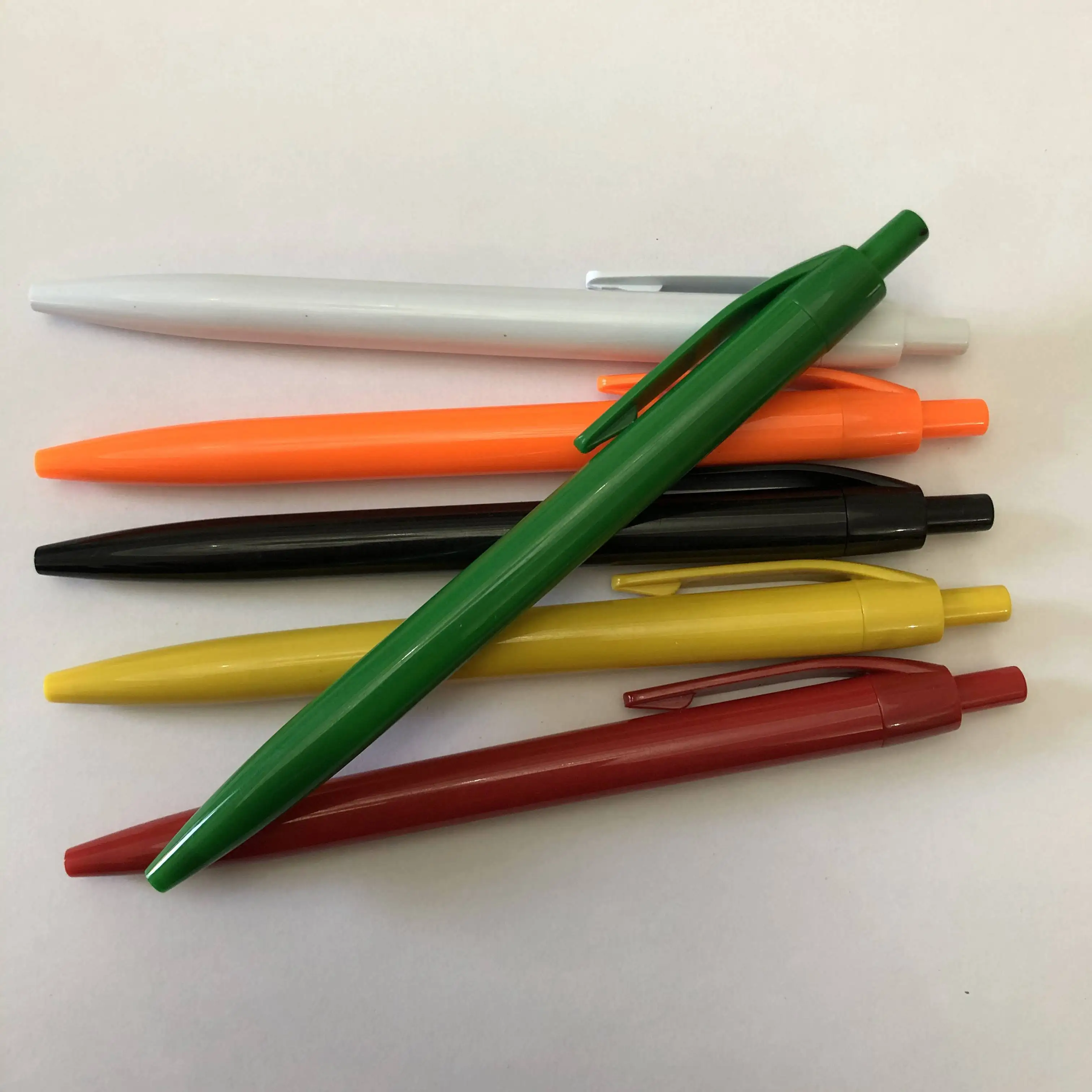 Promotional colourfull plastic hotel ball pen solid barrel print private logo company name webiste
Promotional colourfull plastic hotel ball pen solid barrel print private logo company name webiste