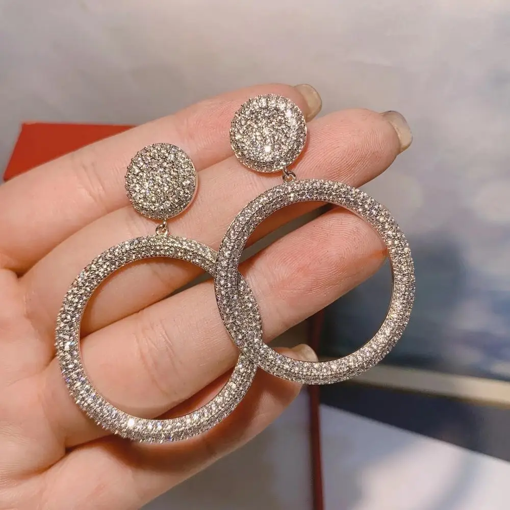 HIBRIDE Vintage White Cubic Zirconia Big Circle Drop Earrings Luxury Design Women Bridal Party Accessories Bijoux Femme E-924
HIBRIDE Vintage White Cubic Zirconia Big Circle Drop Earrings Luxury Design Women Bridal Party Accessories Bijoux Femme E-924