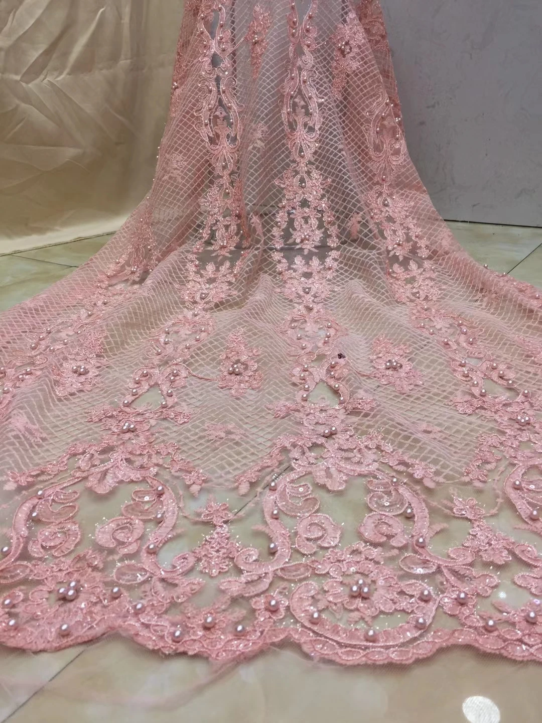 Peach African Lace Fabric Beaded French Lace Fabric 2021 Mesh Embroidered Sequins Tulle Lace Fabric for Wedding Dress X98-8
Peach African Lace Fabric Beaded French Lace Fabric 2021 Mesh Embroidered Sequins Tulle Lace Fabric for Wedding Dress X98-8