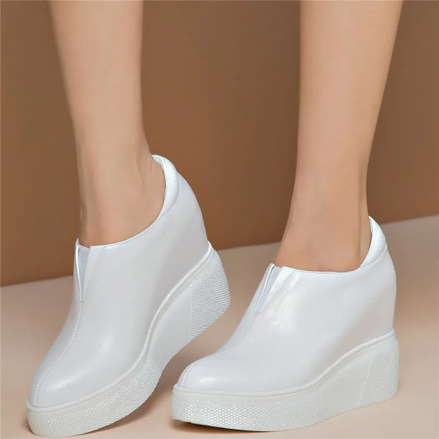Casual Shoes Women Slip On Genuine Leather Wedges High Heel Ankle Boots Female Pointed Toe Platform Pumps Shoes Fashion Sneakers
Casual Shoes Women Slip On Genuine Leather Wedges High Heel Ankle Boots Female Pointed Toe Platform Pumps Shoes Fashion Sneakers