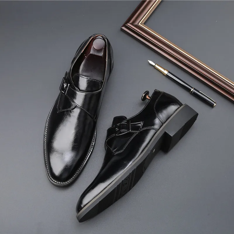 Casual Vintage Men Leather Shoes Buckle British Business Formal Dress Loafers Wedge Big Size Black Wedding Oxfords Pointed Toe
Casual Vintage Men Leather Shoes Buckle British Business Formal Dress Loafers Wedge Big Size Black Wedding Oxfords Pointed Toe