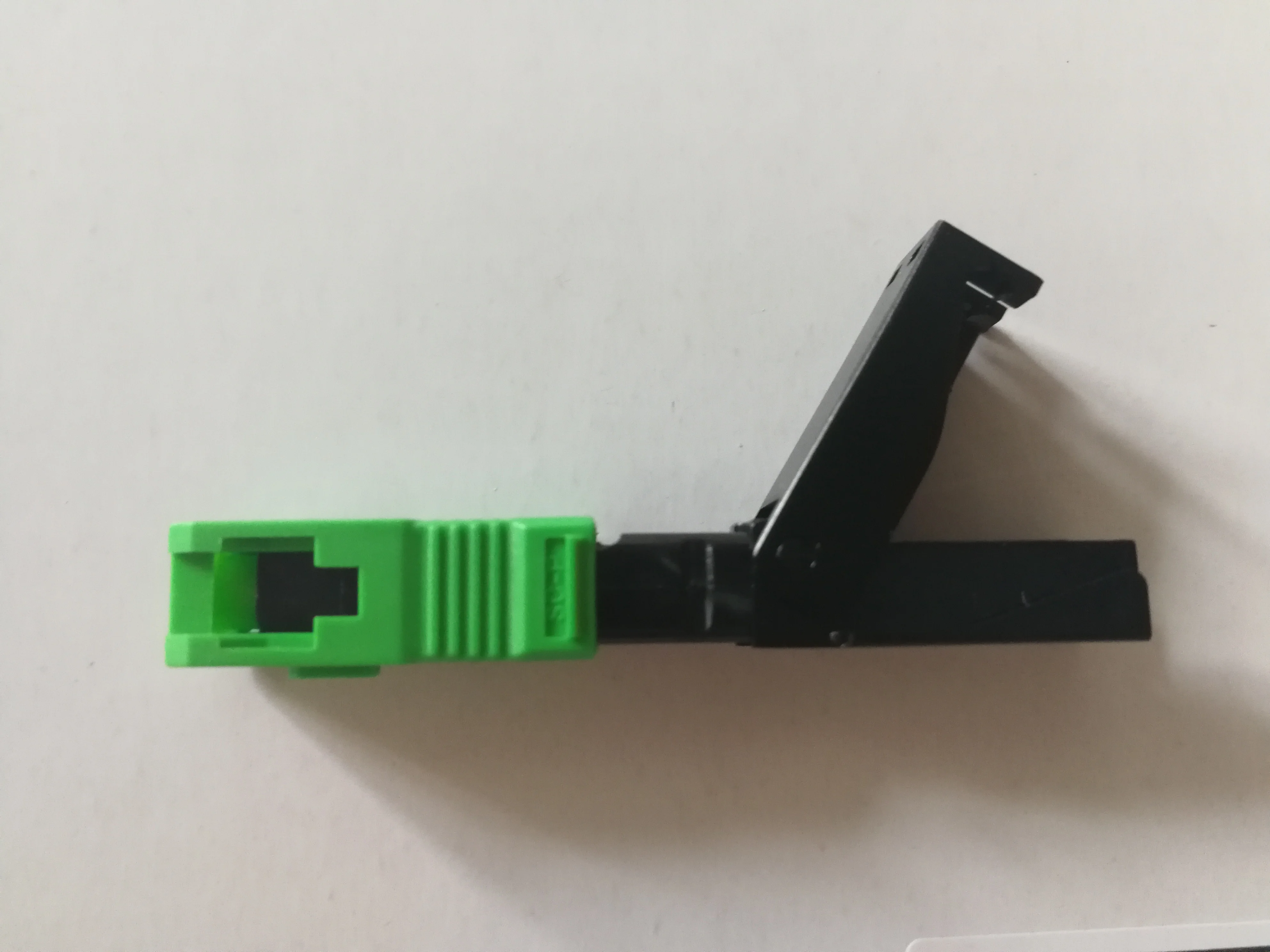 High Quality SC APC Fast Connector FTTH Optical fiber SC APC FTTH Fiber Optic SC Connector 0.3dB
High Quality SC APC Fast Connector FTTH Optical fiber SC APC FTTH Fiber Optic SC Connector 0.3dB