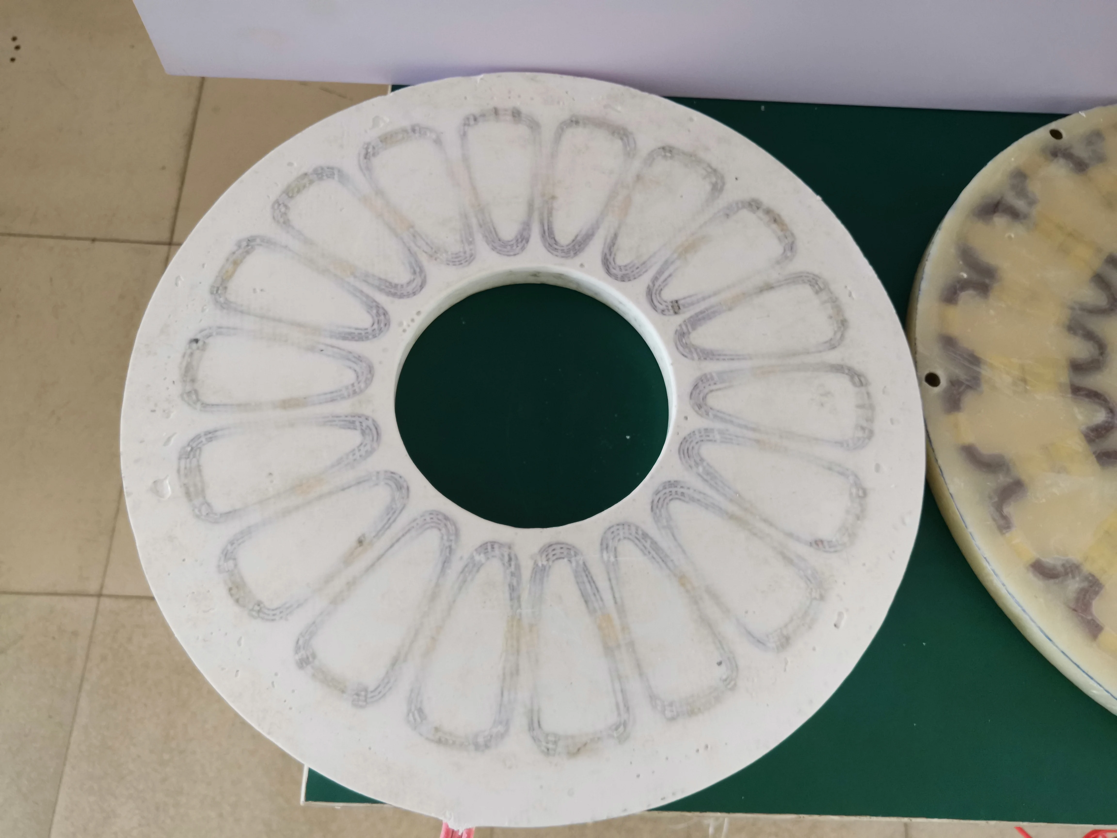 Research on Free Energy of DIY Disc Coreless Generator Coil Hollow Coil Wind Power Generator
Research on Free Energy of DIY Disc Coreless Generator Coil Hollow Coil Wind Power Generator