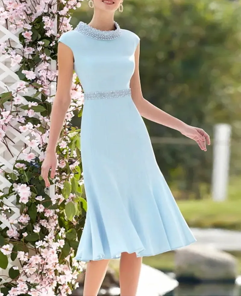 Elegant Sky Blue Satin Mother of the Bride Dress Plus Size Jewel Neck Knee Length Beads Pearls Bridal Party Gown Robe De Soiree
Elegant Sky Blue Satin Mother of the Bride Dress Plus Size Jewel Neck Knee Length Beads Pearls Bridal Party Gown Robe De Soiree