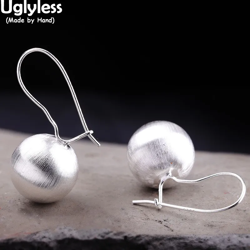 Uglyless 14MM Matte Hollow Balls Ear Hoops for Women Real 925 Sterling Silver Earrings Jewel Lovely Silver Candy Brincos Bijoux
Uglyless 14MM Matte Hollow Balls Ear Hoops for Women Real 925 Sterling Silver Earrings Jewel Lovely Silver Candy Brincos Bijoux