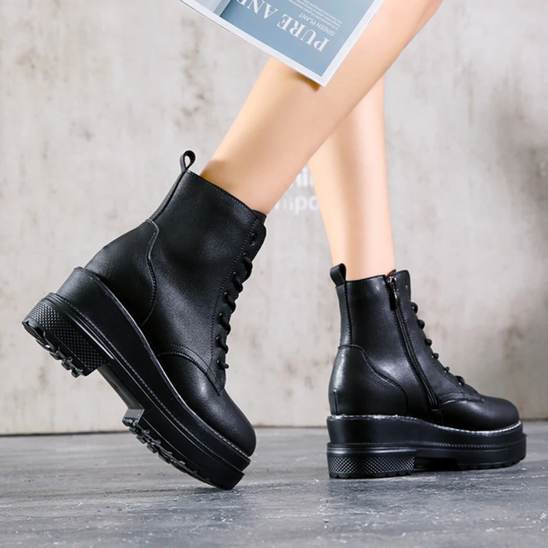 Women's Ankle Boots 2021 Autumn Winter Genuine Leather High Heels Female Ankle Boots Warm Plush Woman Winter Boot Shoe
Women's Ankle Boots 2021 Autumn Winter Genuine Leather High Heels Female Ankle Boots Warm Plush Woman Winter Boot Shoe