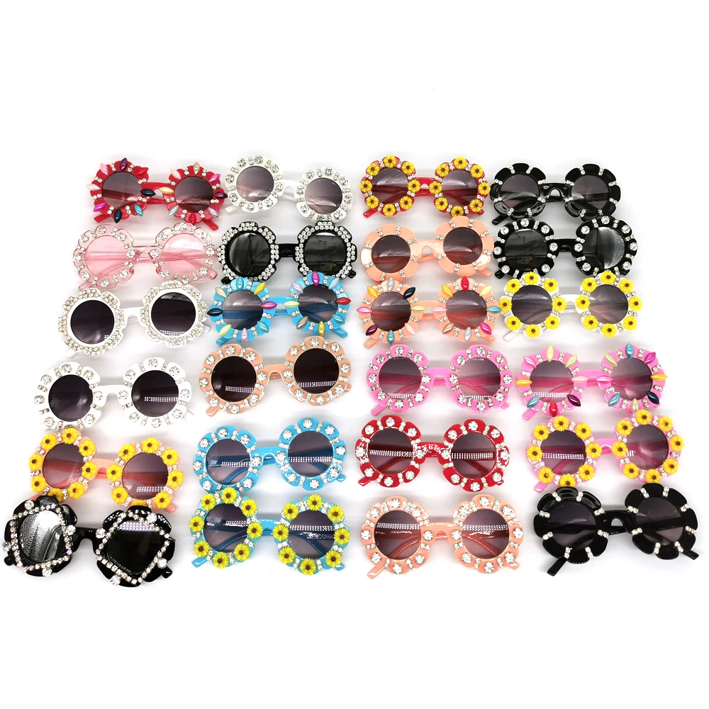 Gorgeous Round Kids Sunglasses Colorful Diamond Children Sun Glasses Fashion Crystal Small Baby Eyewear Flower Design Shades
Gorgeous Round Kids Sunglasses Colorful Diamond Children Sun Glasses Fashion Crystal Small Baby Eyewear Flower Design Shades
