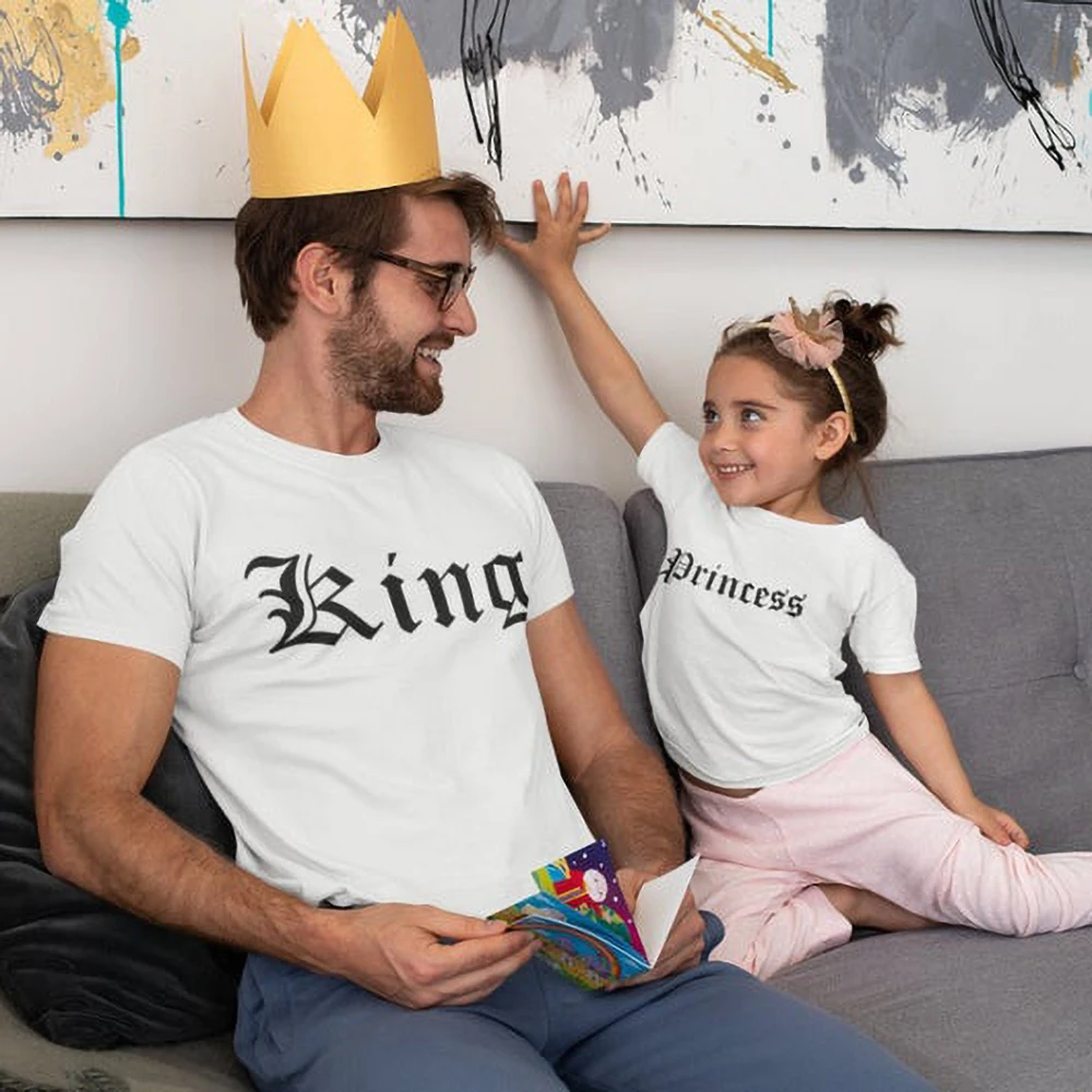 Harajuku king and Princess letter print cotton t shirt gift for husband daughter Parent-child clothing graphic tees summer tops
Harajuku king and Princess letter print cotton t shirt gift for husband daughter Parent-child clothing graphic tees summer tops