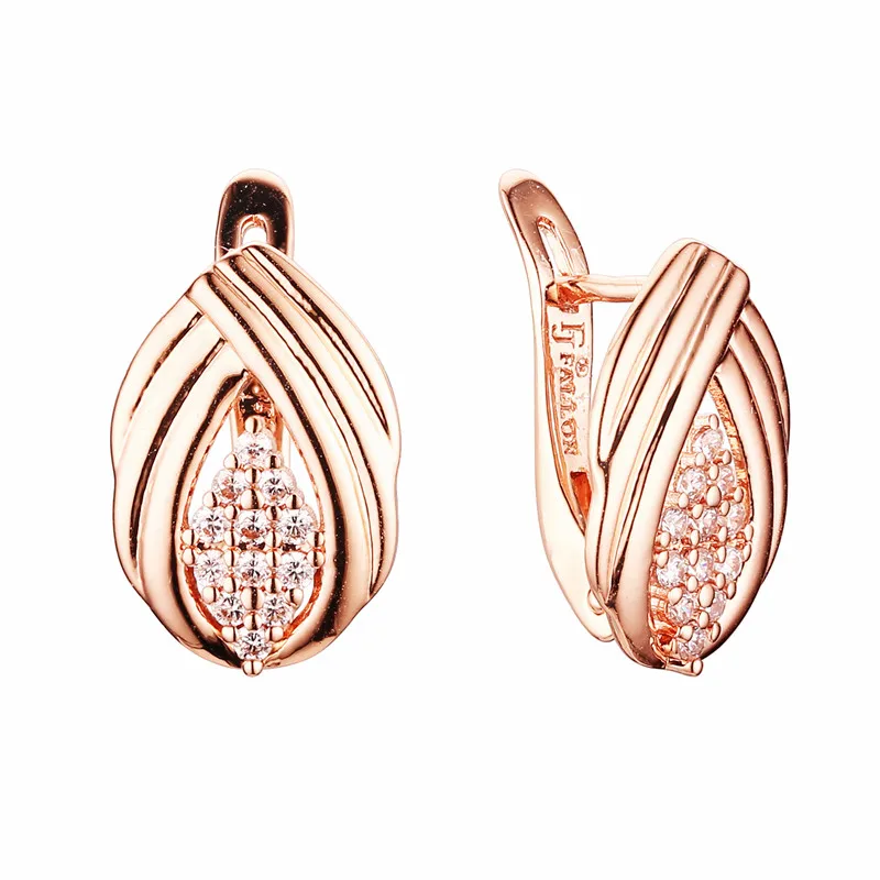 Fashion New Earings White Stone OL Rose 585 Gold Color Jewelry Women Mother Gift
Fashion New Earings White Stone OL Rose 585 Gold Color Jewelry Women Mother Gift