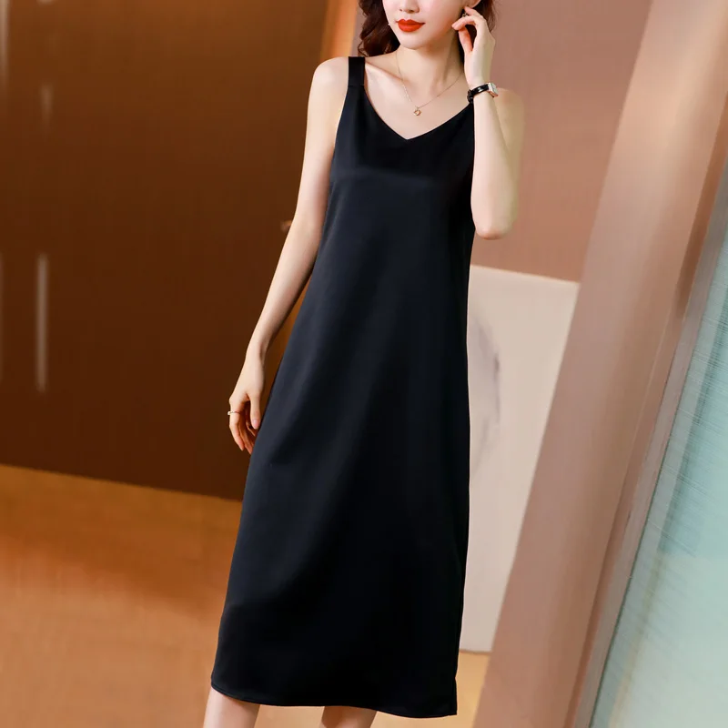 2021Fashion elegant High Quality Women's V-neck Dress Summer Slim Middle length Woman Dresses Very Soft Smooth
2021Fashion elegant High Quality Women's V-neck Dress Summer Slim Middle length Woman Dresses Very Soft Smooth
