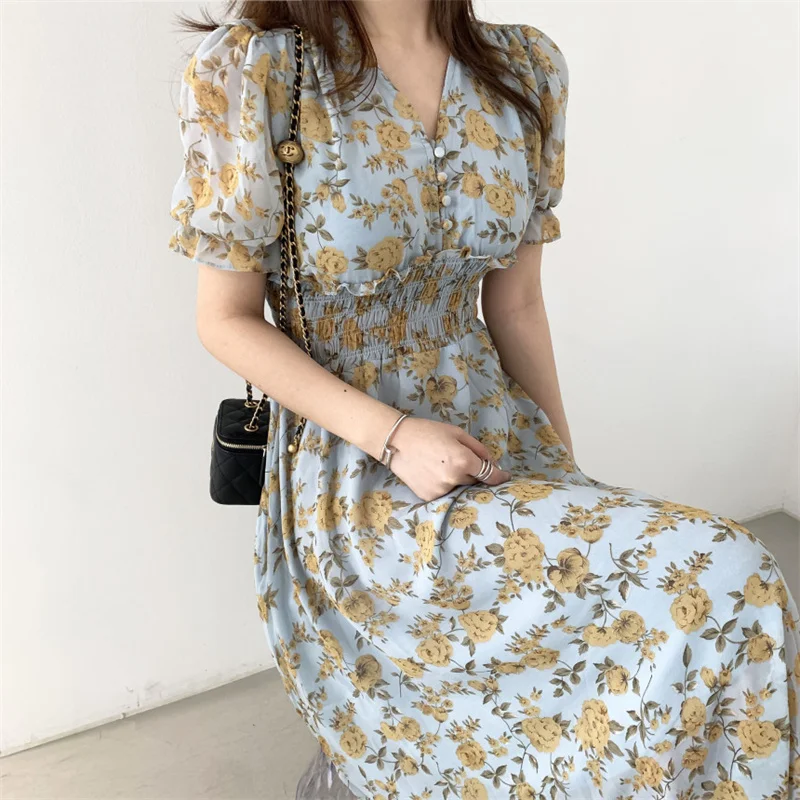 Japanese Style Vintage Kimono Dress Summer New Puff Sleeve V-Neck Flower Printing Slim Long Dresses Elegant Style Modern Yukata
Japanese Style Vintage Kimono Dress Summer New Puff Sleeve V-Neck Flower Printing Slim Long Dresses Elegant Style Modern Yukata