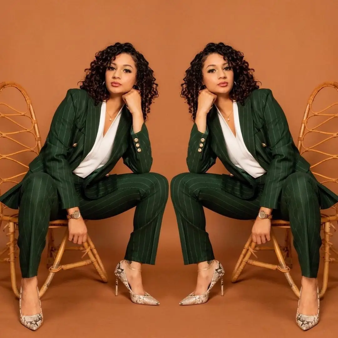 Green Stripe Women Suits Peaked Lapel Double Breasted Custom Made Jacket Pants Office Lady Daily Casual Dress
Green Stripe Women Suits Peaked Lapel Double Breasted Custom Made Jacket Pants Office Lady Daily Casual Dress