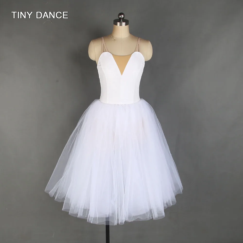 White/Red/Blue Camisole Ballet Dress Girls Long Ballet Dance Tutu with Soft Tulle Skirt Performance Costume Leotard Dress 20137
White/Red/Blue Camisole Ballet Dress Girls Long Ballet Dance Tutu with Soft Tulle Skirt Performance Costume Leotard Dress 20137