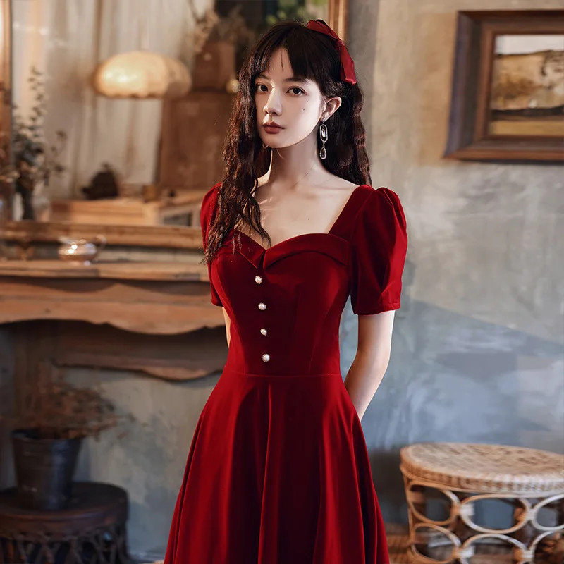 Bride Burgundy Sexy Square Neck Long A-line Evening Dresses Women Elegant Velour Formal Prom Dress Toast Clothing
Bride Burgundy Sexy Square Neck Long A-line Evening Dresses Women Elegant Velour Formal Prom Dress Toast Clothing