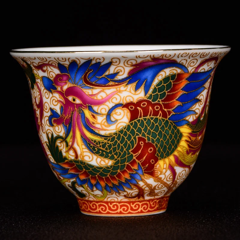 Tea cup ceramic Master Cup single cup enamel color painted gold dragon and Phoenix Pu'er cup tea cup ceramic Kung Fu Tea Set
Tea cup ceramic Master Cup single cup enamel color painted gold dragon and Phoenix Pu'er cup tea cup ceramic Kung Fu Tea Set