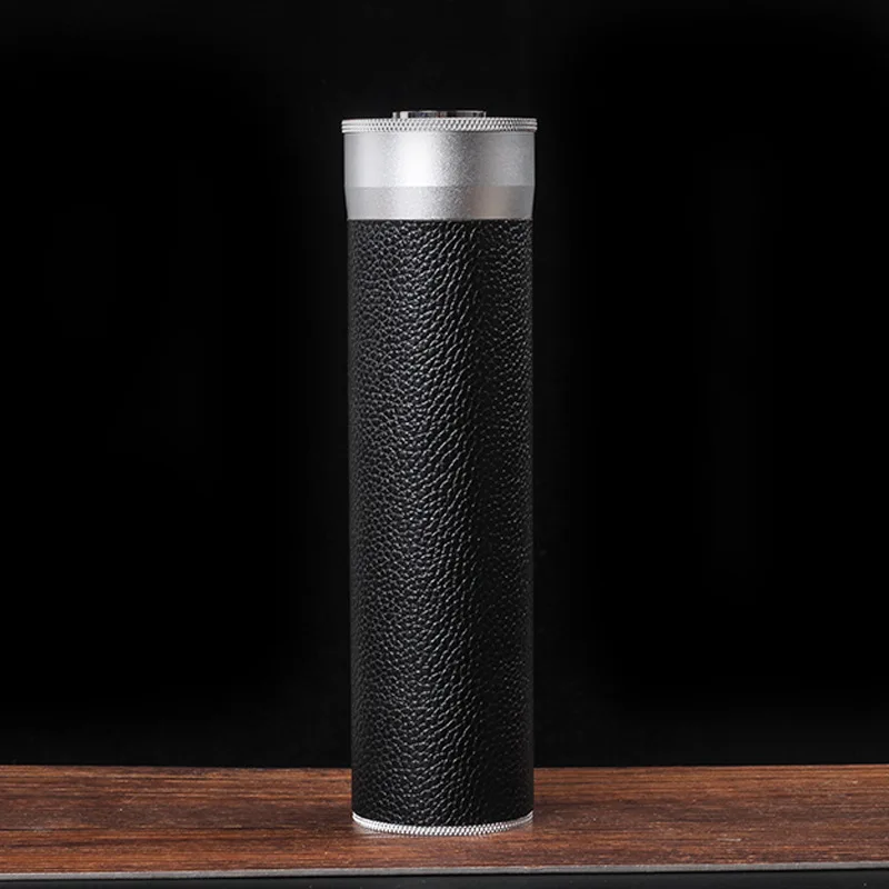 Portable LeatherCigar Tube with Humidifier Hygrometer for Party Travel Outdoor Hold 4 Cigar Box Aluminum Alloy Cigar Case
Portable LeatherCigar Tube with Humidifier Hygrometer for Party Travel Outdoor Hold 4 Cigar Box Aluminum Alloy Cigar Case