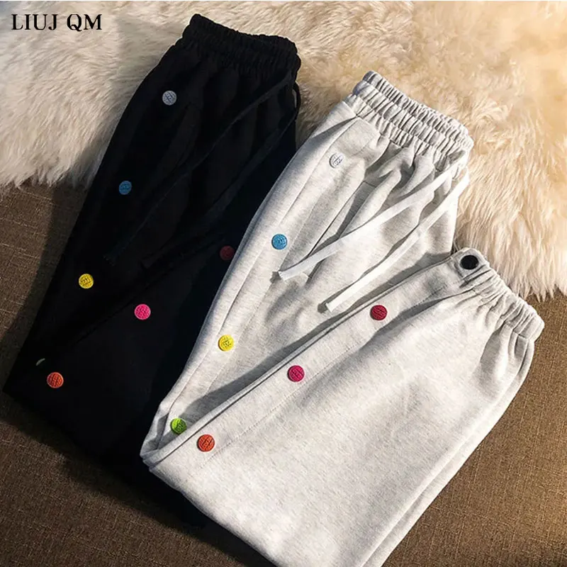 Harajuku Rainbow Button-breasted Elastic Waist Guard Pants Women 2022 Summer New Loose Hip-hop Sports Street Guard Pants Women
Harajuku Rainbow Button-breasted Elastic Waist Guard Pants Women 2022 Summer New Loose Hip-hop Sports Street Guard Pants Women
